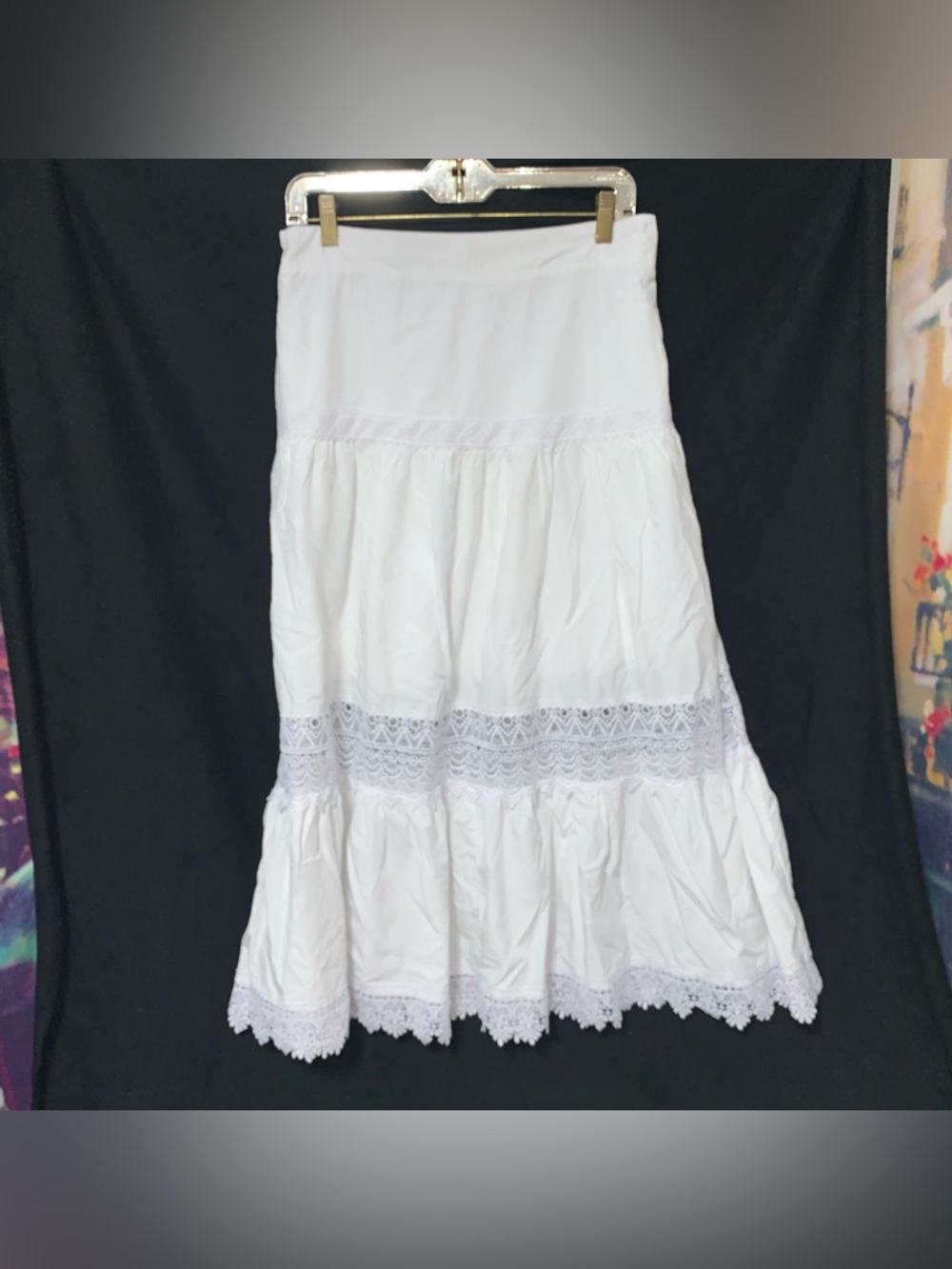 Time and Tru Women’s White Tiered Lace Maxi Skirt – Size M (8–10)